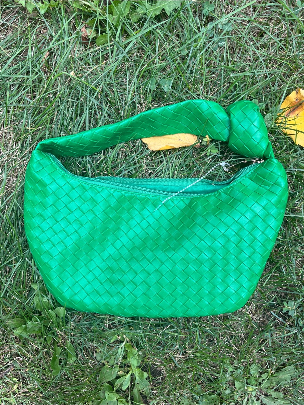 Green Woven Shoulder Bag - Elegant Women's Handbag NEW no tag